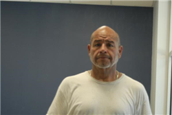 Gilberto Sanchez a registered Sex, Violent, or Drug Offender of Kansas