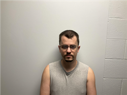 Seth Michael Clements a registered Sex, Violent, or Drug Offender of Kansas