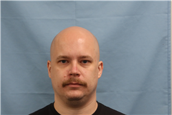 Matthew Daniel Thompson a registered Sex, Violent, or Drug Offender of Kansas