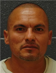 Heriberto Gonzalez-vallejo a registered Sex, Violent, or Drug Offender of Kansas