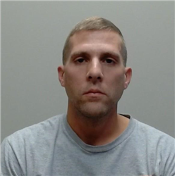 Dustin James Pottberg a registered Sex, Violent, or Drug Offender of Kansas