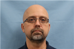 Travis Wayne Claxton a registered Sex, Violent, or Drug Offender of Kansas