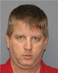 Jonah Aaron Schniepp a registered Sex, Violent, or Drug Offender of Kansas