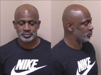 Ernest Lamont Rayton a registered Sex, Violent, or Drug Offender of Kansas