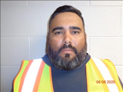 Hector Navarez-munoz Jr a registered Sex, Violent, or Drug Offender of Kansas