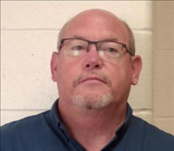 Lyle Wayne Maxwell a registered Sex, Violent, or Drug Offender of Kansas