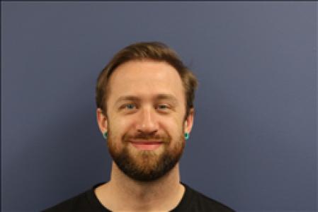 Alexander Michael Wallace a registered Sex, Violent, or Drug Offender of Kansas