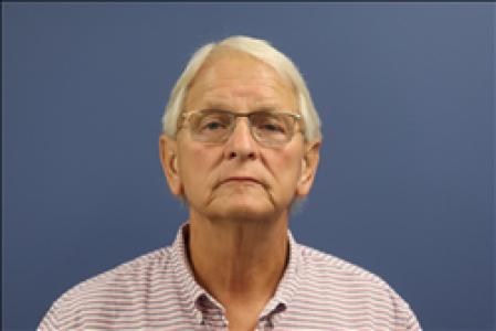 Richard Alan Resig a registered Sex, Violent, or Drug Offender of Kansas