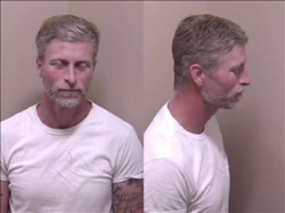 Dustin Bryan Chestnut a registered Sex, Violent, or Drug Offender of Kansas