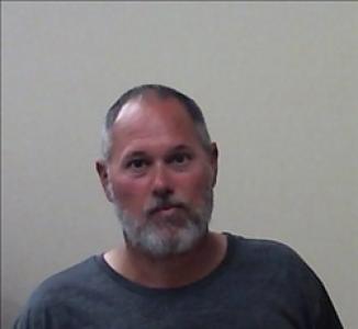 Lindell Wayne Giles a registered Sex, Violent, or Drug Offender of Kansas