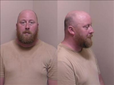 Dustin Scott Holloway a registered  of Kansas