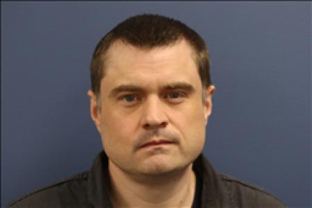 Christopher Michael Thiessen a registered Sex, Violent, or Drug Offender of Kansas