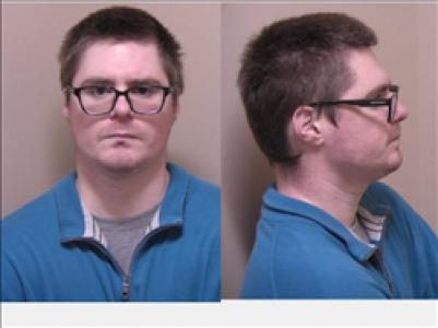 Brett Raymond Saunders a registered  of Kansas