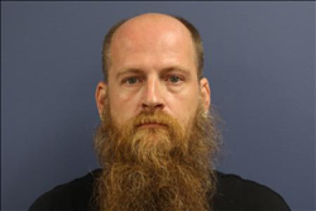 Travis Lee Peters a registered Sex, Violent, or Drug Offender of Kansas