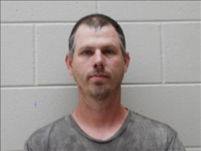 Daniel Scott Huls II a registered Sex, Violent, or Drug Offender of Kansas