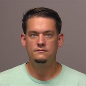 Tyler Lee Hunsucker a registered  of Kansas