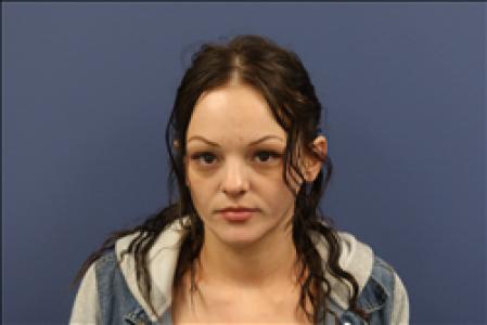 Sabrina Ashley Huddleston a registered Sex, Violent, or Drug Offender of Kansas