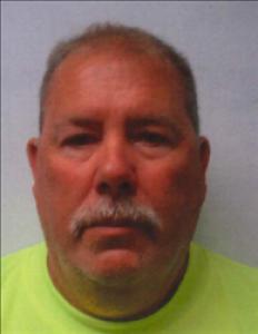 Russell Eugene Tipton a registered Sex, Violent, or Drug Offender of Kansas