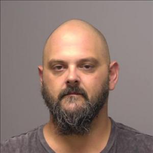 Clinton Lavaughn Edwards a registered  of Kansas