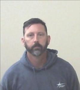 Matthew Ryan Mcfarren a registered  of Kansas