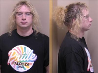 Jocelynn Evelyn Bell a registered  of Kansas