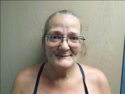 Venus Kathryn Davis a registered Sex, Violent, or Drug Offender of Kansas