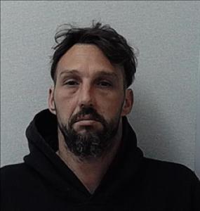 Michael James Warren a registered Sex, Violent, or Drug Offender of Kansas