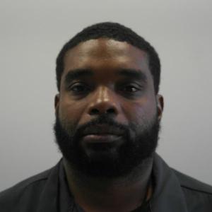 Micah Lorenze Lewis a registered Sex Offender of Washington Dc