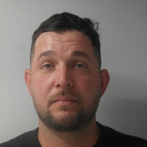 Roberto Carlos Hernandez-martinez a registered Sex Offender of Maryland
