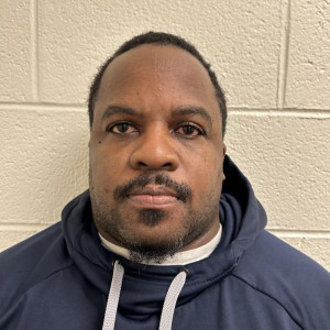 Johnnie Anterrio Ashe a registered Sex Offender of Maryland