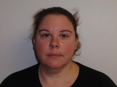 Angela Nicole Derosa a registered Sex Offender of Maryland