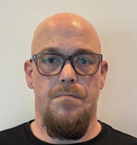 Christopher Thomas Oliver a registered Sex Offender of Maryland