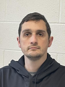 Douglas James Alvey a registered Sex Offender of Maryland