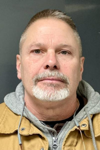 Eric John Voelker a registered Sex Offender of Maryland