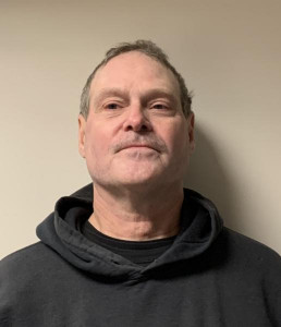 Thomas Edward Straub Jr a registered Sex Offender of Maryland