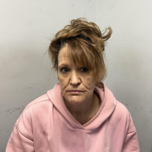 Jennifer Ann Deavers a registered Sex Offender of Maryland