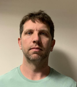 Dustin Ezekiel Everhart a registered Sex Offender of West Virginia
