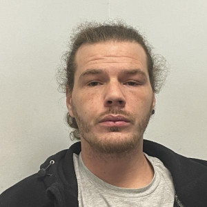 Braden Eugene Mullins a registered Sex Offender of Maryland