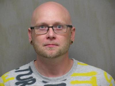 Jonathan David Mccoy a registered Sex Offender of Ohio