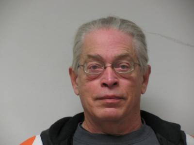 Douglas Harold Sunker a registered Sex Offender of Ohio