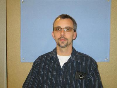 Robert Russell Jones a registered Sex Offender of Ohio