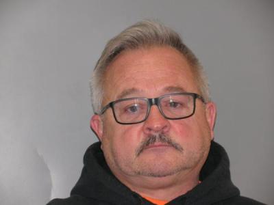 Neal Jerome Zickefoose a registered Sex Offender of Ohio