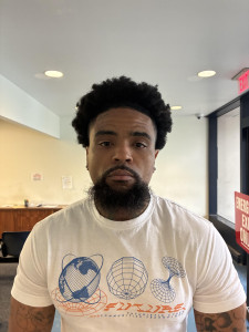 Deonte Crayton a registered Sex Offender of Ohio