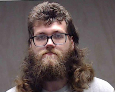 Ethan Jay Lakes a registered Sex Offender of Ohio