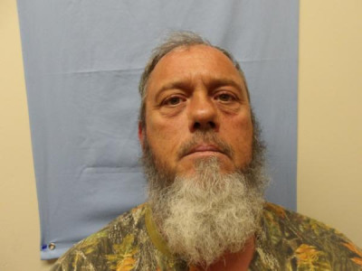 Earl Ray Mcabee a registered Sex Offender of West Virginia