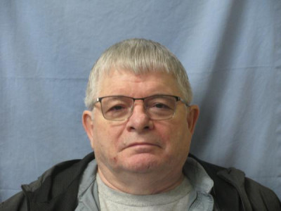 Douglas Earl Slavey a registered Sex Offender of Ohio