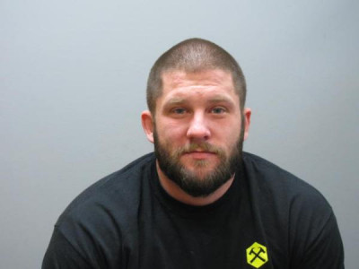 Matthew J Akers a registered Sex Offender of Ohio