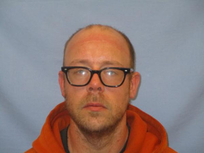 Michael Tipton a registered Sex Offender of Ohio