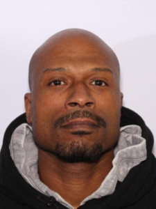 Derrick Robert Bradshaw a registered Sex Offender of Ohio