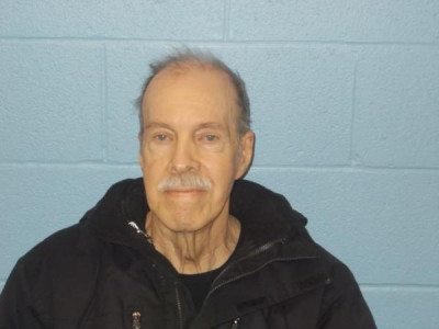 Doyle Wayne Engler a registered Sex Offender of Ohio